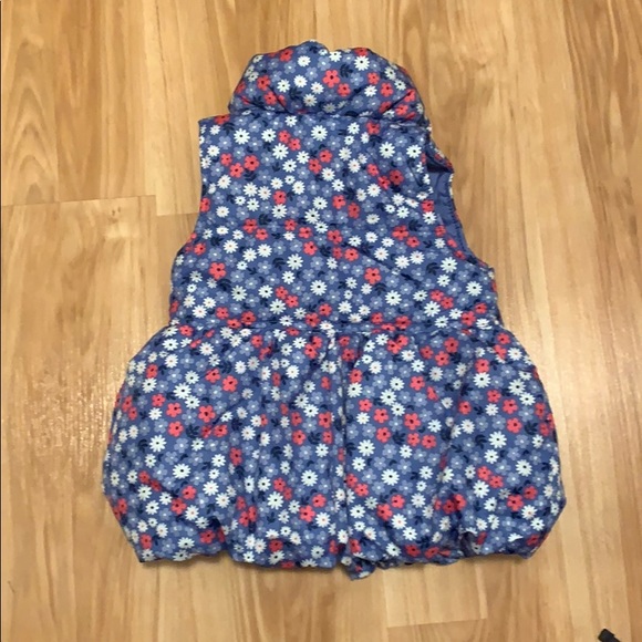 Girls puffer vest - Picture 5 of 5